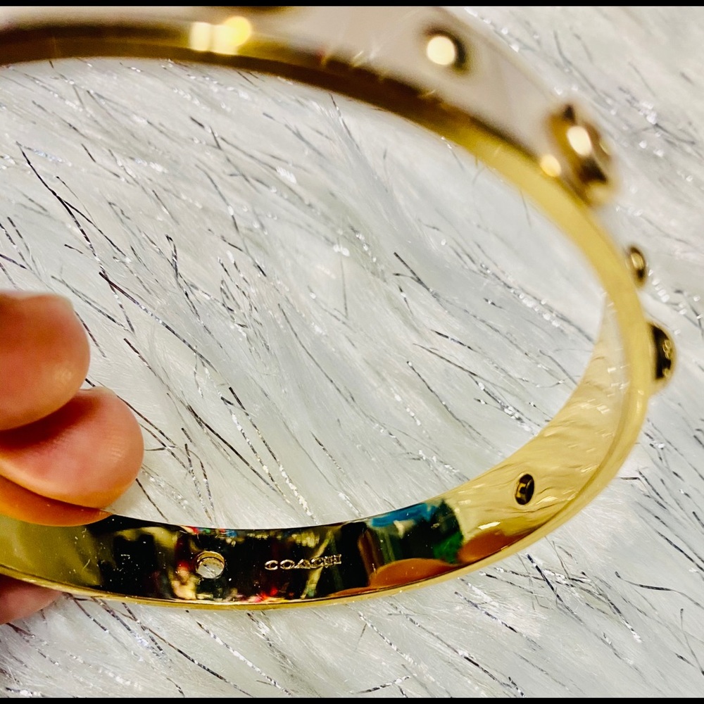 Coach bracelet- authentic - Picture 5 of 5
